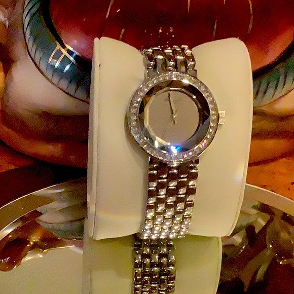 Kenneth Cole Accessories - Kenneth Cole Watch